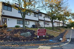 27 Crows Nest Ln, Danbury, CT 06810 - Photo 1