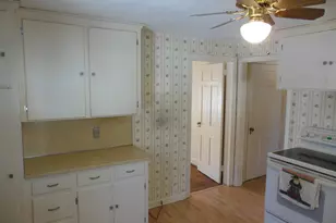 852 Tolland St, East Hartford, CT 06108 - Photo 9