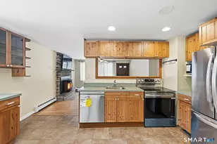 394 Cherry Ln, Montville, CT 06370 - Photo 19