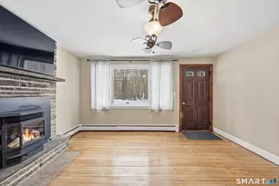 394 Cherry Ln, Montville, CT 06370 - Photo 15