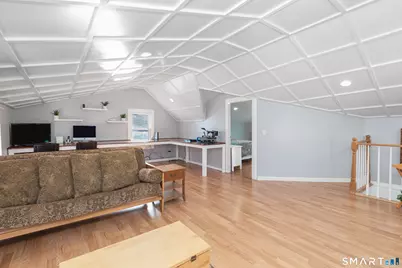 578 Beechmont Avenue, Bridgeport, CT 06606 - Photo 19