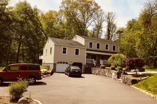 133 Musket Ridge Rd, Norwalk, CT 06850 - Photo 3