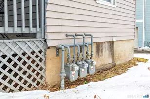 37 Zion St, Hartford, CT 06106 - Photo 11