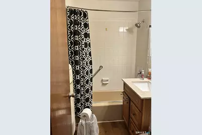 2 Camelot Drive #4, Bloomfield, CT 06002 - Photo 11