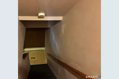 2 Camelot Drive #4, Bloomfield, CT 06002 - Photo 17