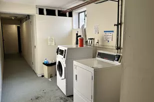 2 Camelot Dr, Bloomfield, CT 06002 - Photo 21