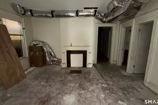 358 Orchard St, New Haven, CT 06511 - Photo 3