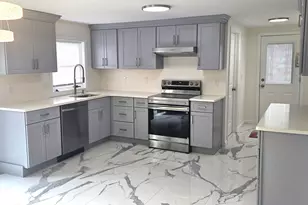 262 Westwoods Terrace, Bristol, CT 06010 - Photo 3