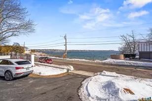 801 Pequot Ave, New London, CT 06320 - Photo 17