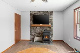 361 Pasay Rd, Thompson, CT 06255 - Photo 5