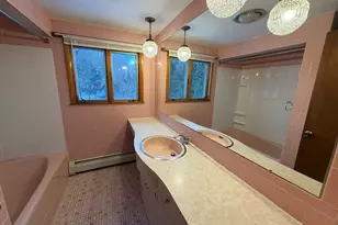 183 Melbourne St, Naugatuck, CT 06770 - Photo 9