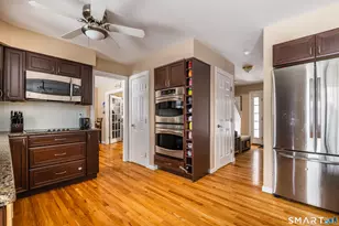 2 Cardinal Ln, New Milford, CT 06776 - Photo 9