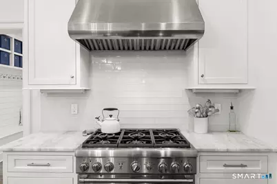 19 Thomasina Lane, Darien, CT 06820 - Photo 13