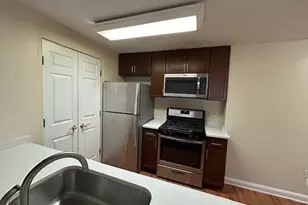 488 Bedford St, Stamford, CT 06901 - Photo 3