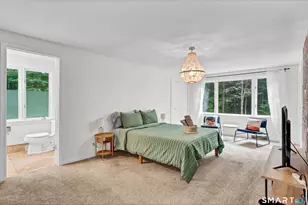 26 Burnwood Dr, Bloomfield, CT 06002 - Photo 15