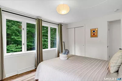 26 Burnwood Drive, Bloomfield, CT 06002 - Photo 23