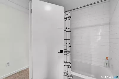 26 Burnwood Drive, Bloomfield, CT 06002 - Photo 25