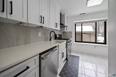 32 Farmington Chase Crescent #32, Farmington, CT 06032 - Photo 9