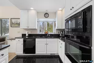 233 N Society Rd, Canterbury, CT 06331 - Photo 9