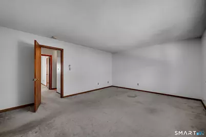 565 Clark Avenue #APT 56, Bristol, CT 06010 - Photo 13