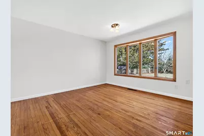 33 Cindy Lane, Groton, CT 06355 - Photo 11