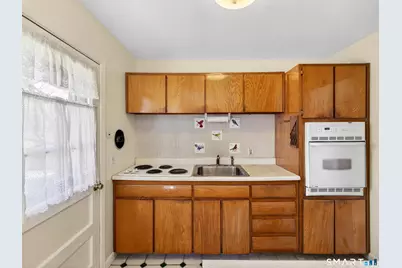 33 Cindy Lane, Groton, CT 06355 - Photo 19