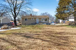 33 Cindy Ln, Groton, CT 06355 - Photo 7