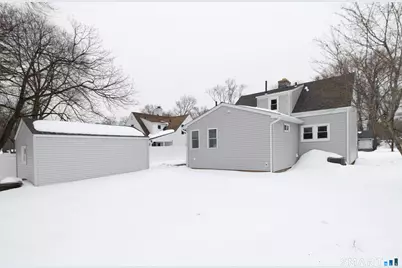 106 Grove Street, West Hartford, CT 06110 - Photo 25