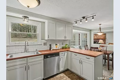 34 Tunxis Trail, Bolton, CT 06043 - Photo 27