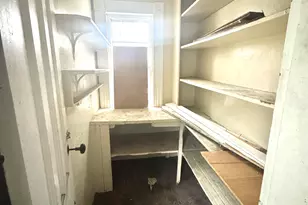 35 Frederick St, Waterbury, CT 06710 - Photo 13