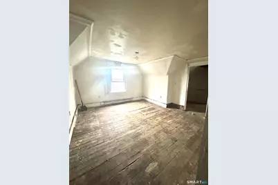 35 Frederick Street, Waterbury, CT 06710 - Photo 17