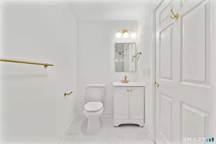 468 Main St, East Lyme, CT 06357 - Photo 27