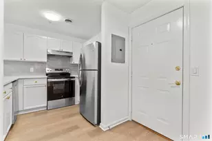 468 Main St, East Lyme, CT 06357 - Photo 29