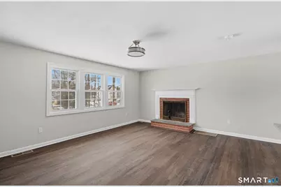 26 Hiawatha Lane Exten, Westport, CT 06880 - Photo 3