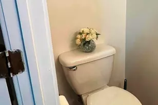 585 Park Rd, Waterbury, CT 06708 - Photo 9