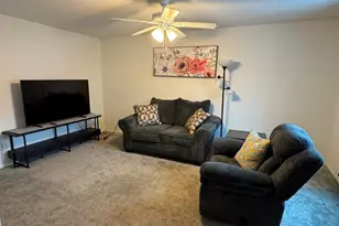 585 Park Rd, Waterbury, CT 06708 - Photo 3