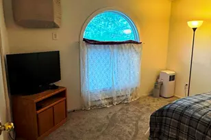 585 Park Rd, Waterbury, CT 06708 - Photo 17