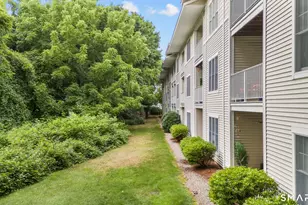 468 Main St, East Lyme, CT 06357 - Photo 3