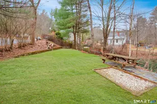 27 High St, New Hartford, CT 06057 - Photo 3