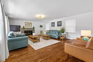 72 Cherry Ln, Madison, CT 06443 - Photo 5