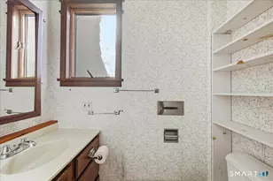 15 Moss St, Stonington, CT 06379 - Photo 17