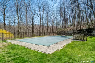 138 Putnam Park Rd, Bethel, CT 06801 - Photo 9