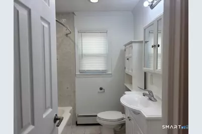 474 Indian Avenue, Bridgeport, CT 06606 - Photo 13