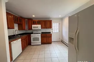 474 Indian Ave, Bridgeport, CT 06606 - Photo 11