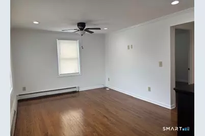 474 Indian Avenue, Bridgeport, CT 06606 - Photo 5