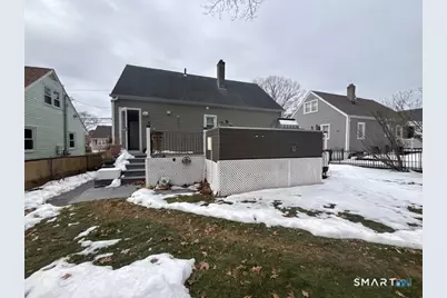 474 Indian Avenue, Bridgeport, CT 06606 - Photo 25