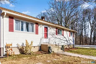 7 Dove Dr, Meriden, CT 06451 - Photo 3