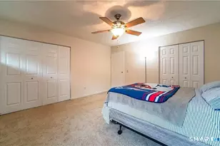 5 Stonegate Cir, Branford, CT 06405 - Photo 9