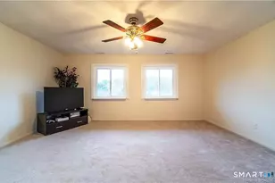 5 Stonegate Cir, Branford, CT 06405 - Photo 5