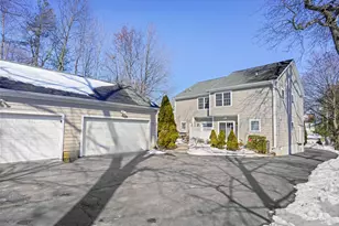 86 Forest St, New Canaan, CT 06840 - Photo 35